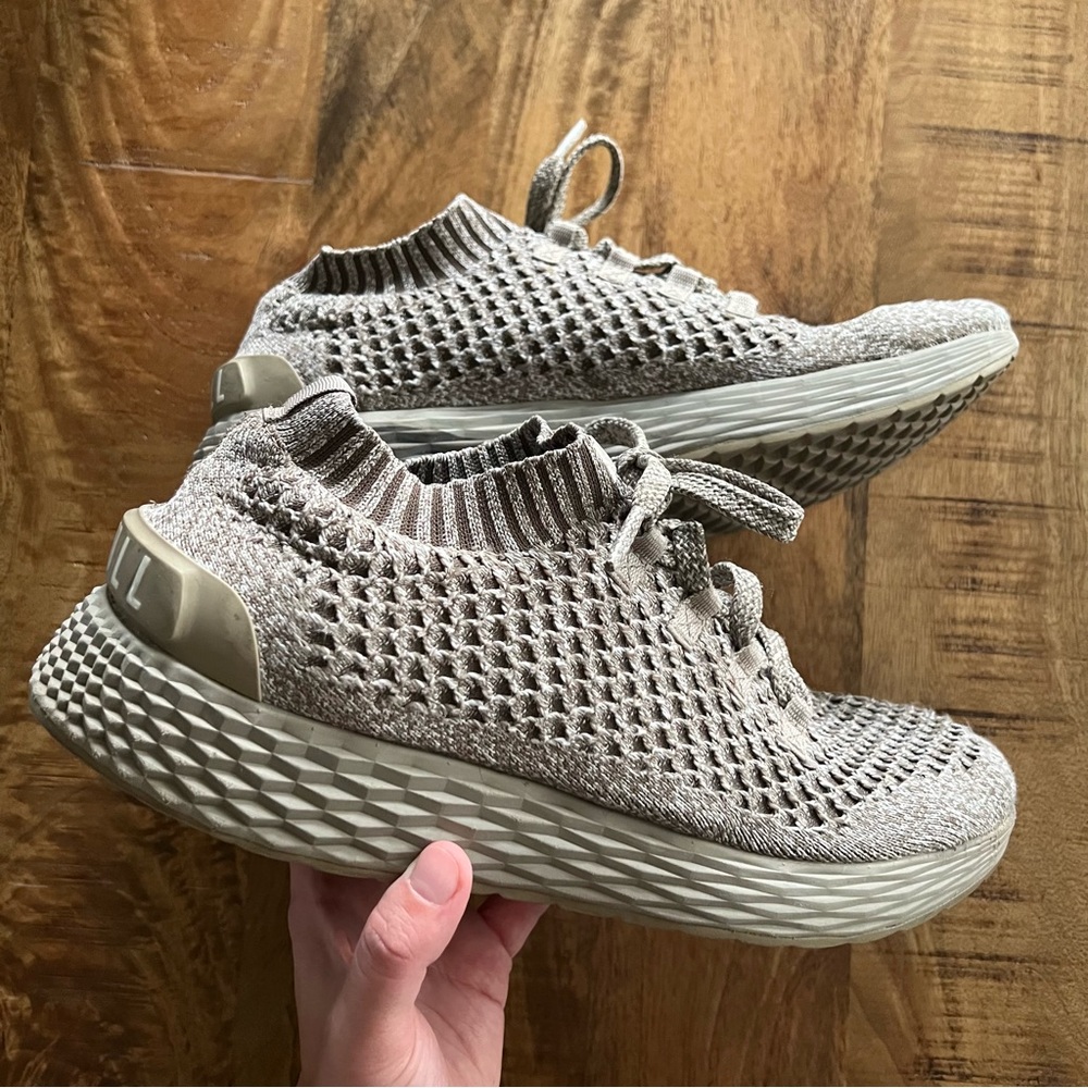 Cool Grey Knit Runner